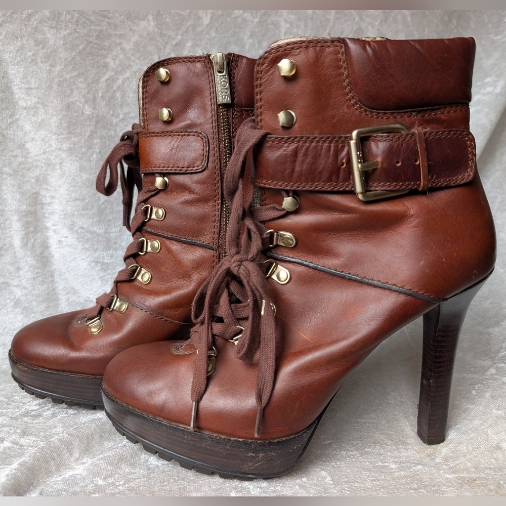 Michael Kors 9 Lace Up Leather Boot Heel Platform Buckle Cognac Brown
